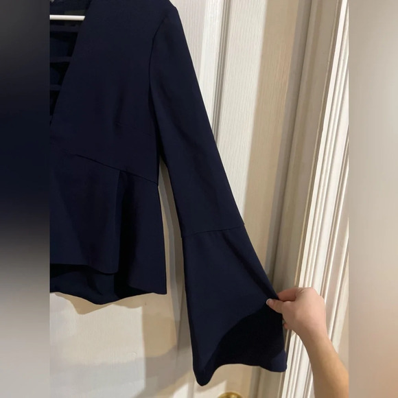 Intermix Women Blue Long Sleeve - Picture 6 of 8